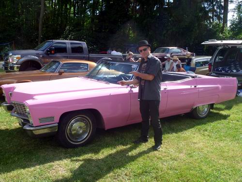 Pink Cadillac, Krakonošova 8, 2017